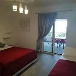 Ljubo Apartamento