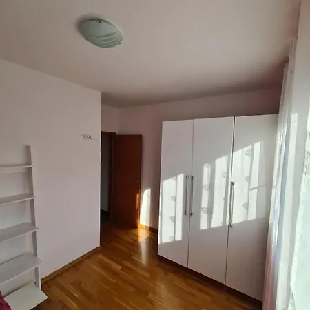 شقة Ljubo سبليت