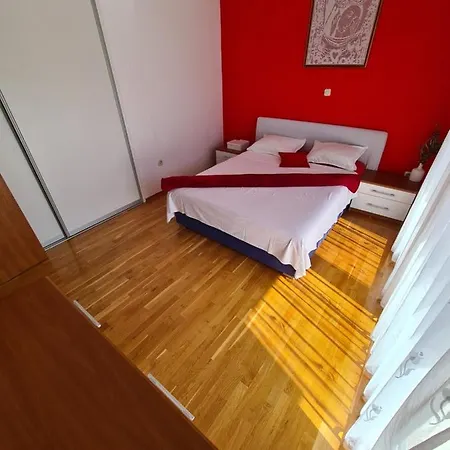 شقة Ljubo سبليت