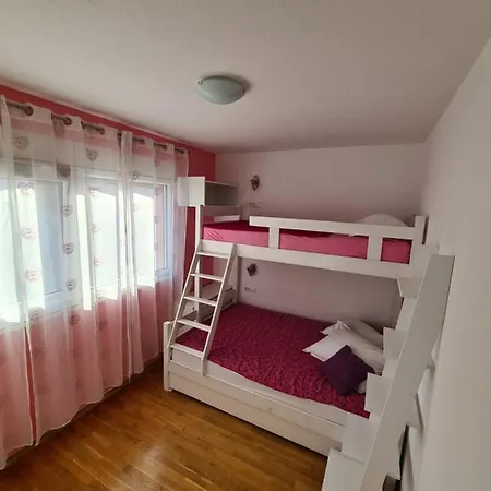 Ljubo * سبليت