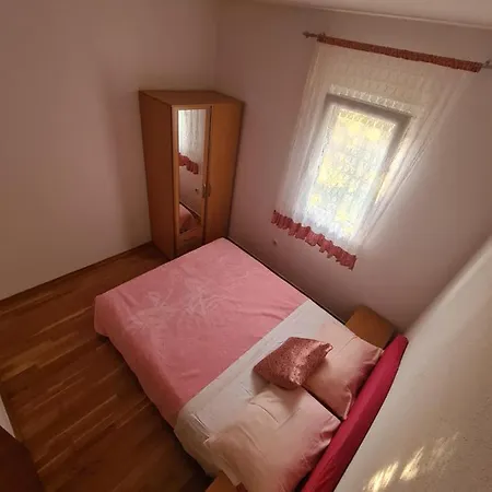 Ljubo *