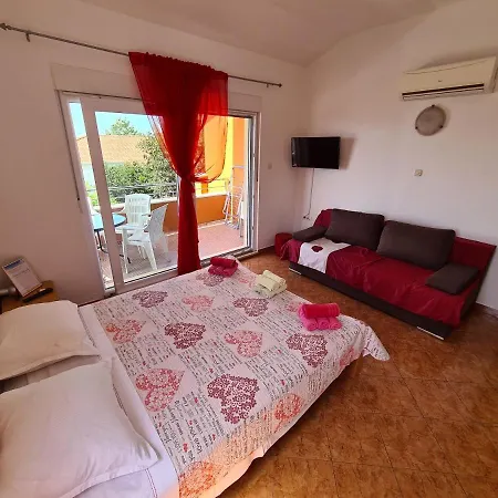 Ljubo Apartment