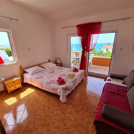 Ljubo Apartment Split