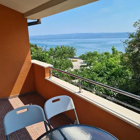 Ljubo Apartment