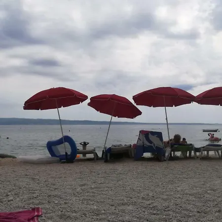 Διαμέρισμα Ljubo *