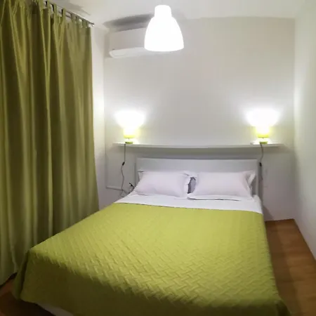 Lägenhet Ljubo